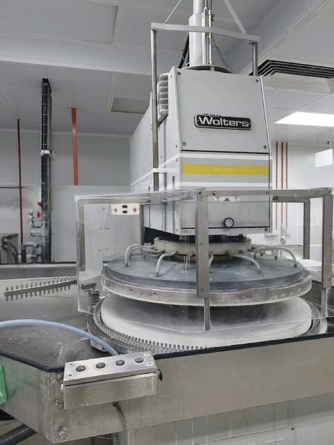 PETER WOLTERS AC 1200