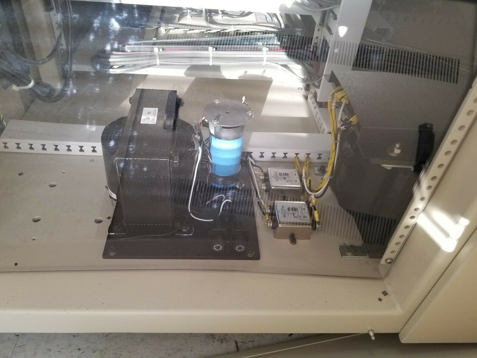 BESI / LAURIER DS-7000