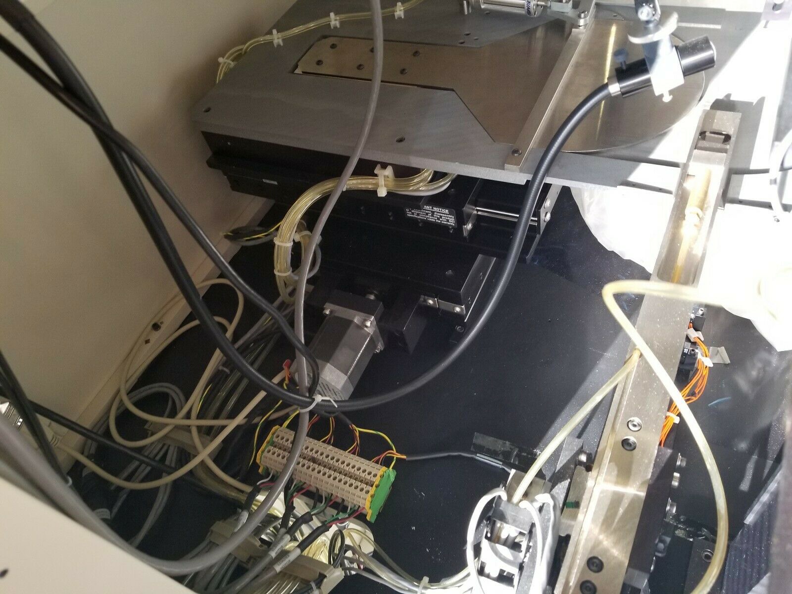 BESI / LAURIER DS-7000